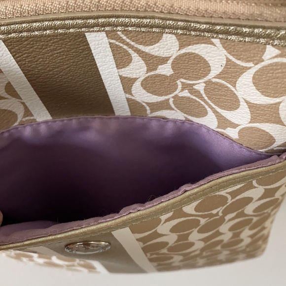 Small Vintage Coach Bag - Picture 6 of 7